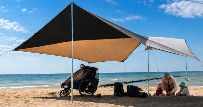 Outwell Louisiana TC Tarp als Sonnenschutz am Strand